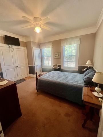 6068 Charleston Highway, Walterboro, SC 29488