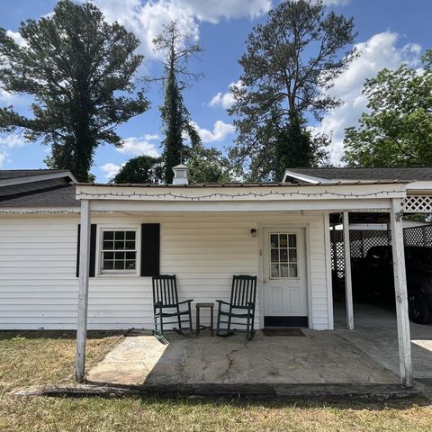 6068 Charleston Highway, Walterboro, SC 29488