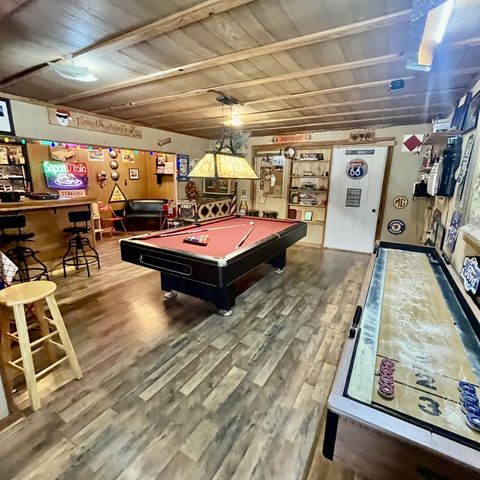 6068 Charleston Highway, Walterboro, SC 29488