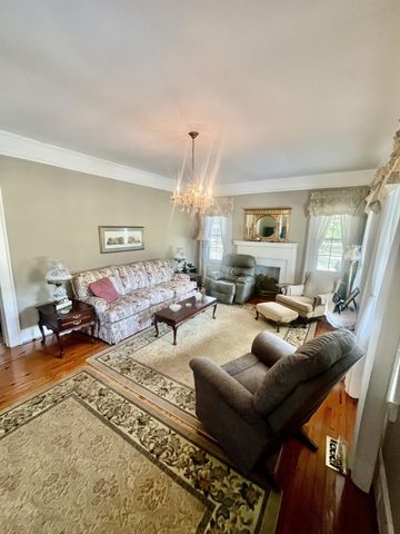 6068 Charleston Highway, Walterboro, SC 29488
