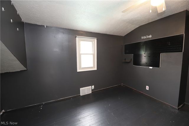 12908 Shadyway Road, Garfield Heights, OH 44125