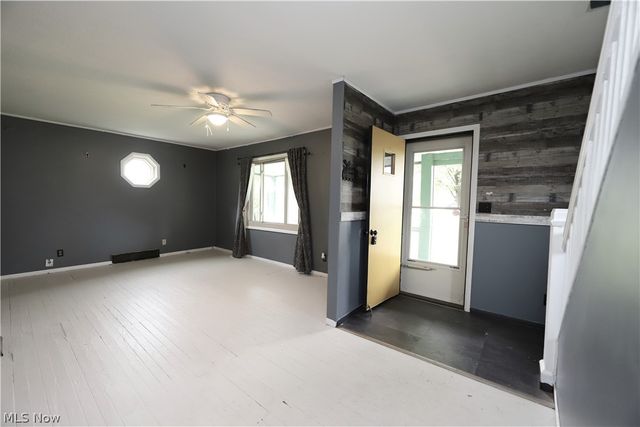 12908 Shadyway Road, Garfield Heights, OH 44125