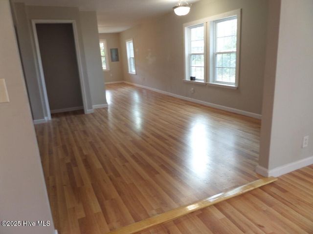 7682 Kershaw Road, Arapahoe, NC 28510