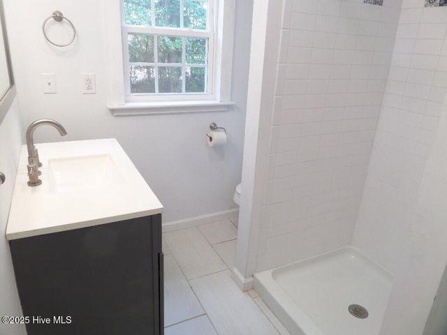 7682 Kershaw Road, Arapahoe, NC 28510