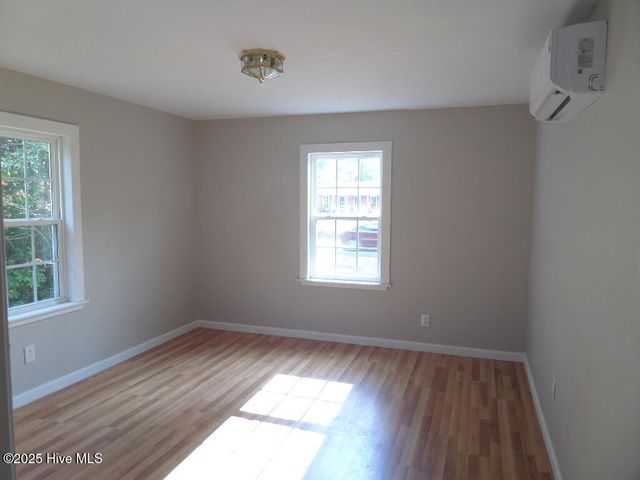 7682 Kershaw Road, Arapahoe, NC 28510