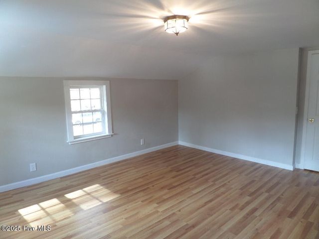 7682 Kershaw Road, Arapahoe, NC 28510