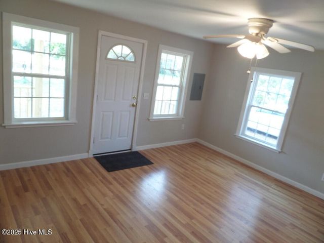 7682 Kershaw Road, Arapahoe, NC 28510