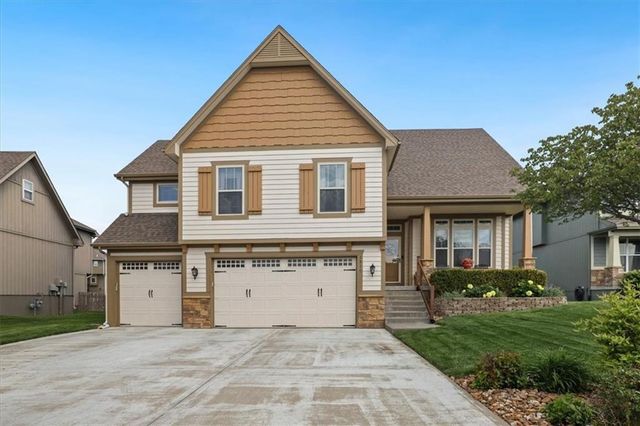 1316 NE 107th Street, Kansas City, MO 64155
