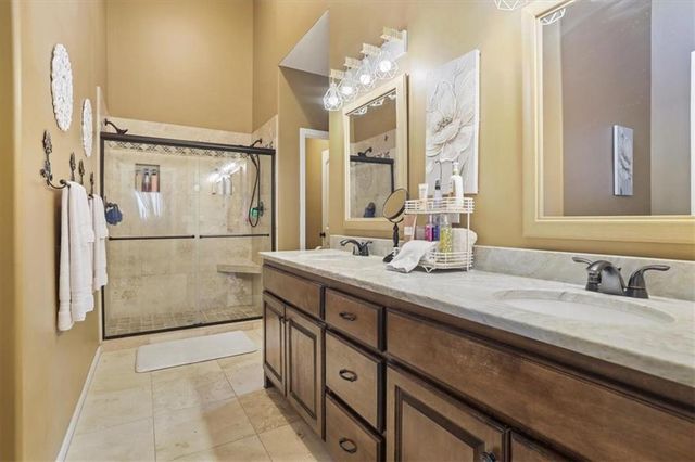 1316 NE 107th Street, Kansas City, MO 64155