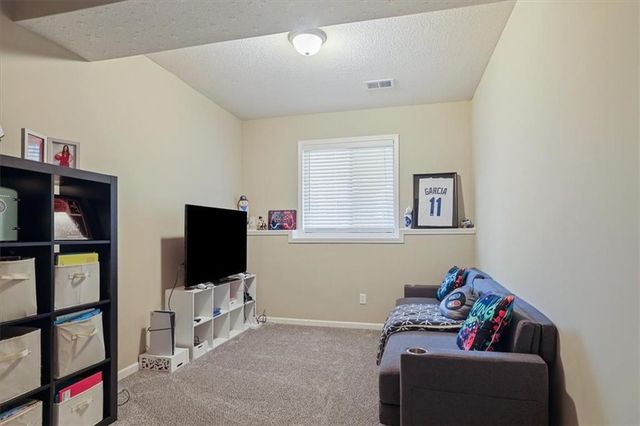1316 NE 107th Street, Kansas City, MO 64155