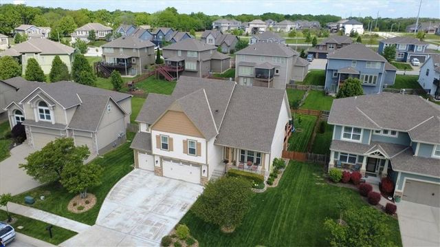 1316 NE 107th Street, Kansas City, MO 64155