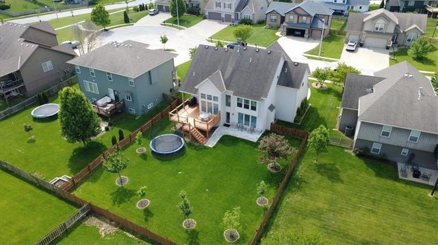 1316 NE 107th Street, Kansas City, MO 64155