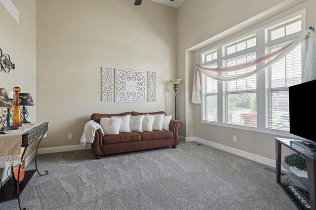 1316 NE 107th Street, Kansas City, MO 64155