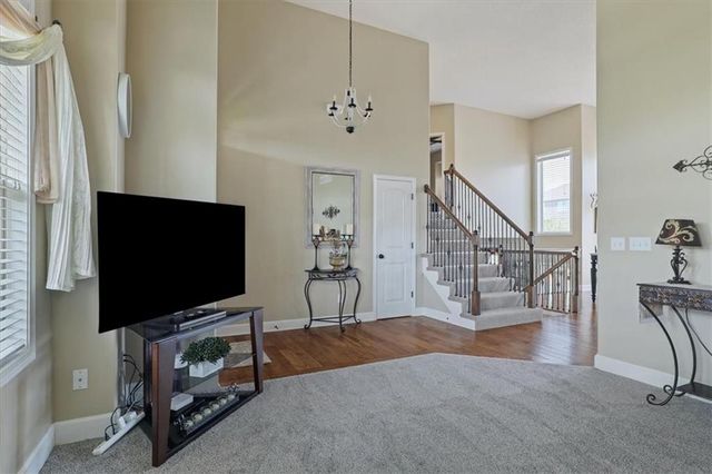 1316 NE 107th Street, Kansas City, MO 64155
