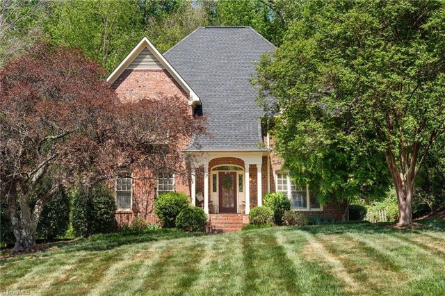 971 Ridge Gate Drive, Lewisville, NC 27023