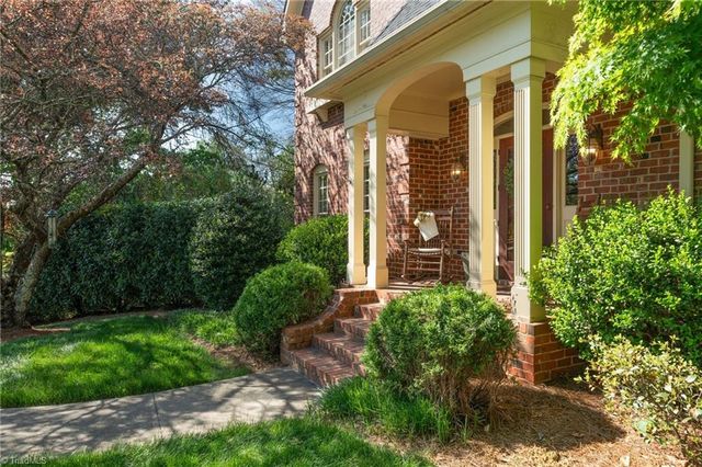 971 Ridge Gate Drive, Lewisville, NC 27023