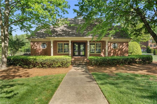 971 Ridge Gate Drive, Lewisville, NC 27023