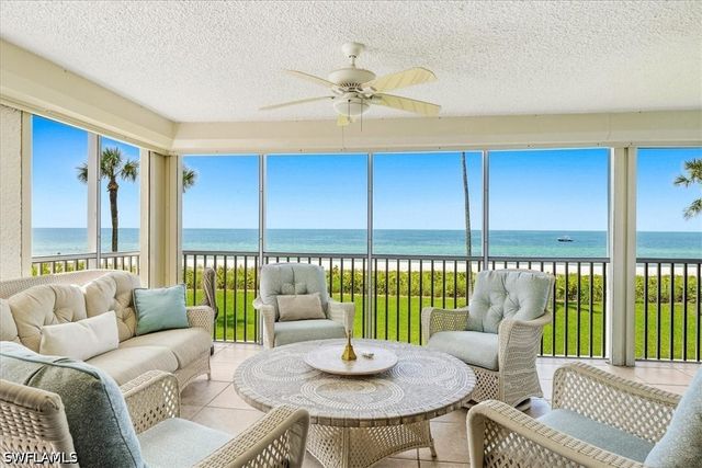 10691 Gulf Shore DR 200, Naples, FL 34108
