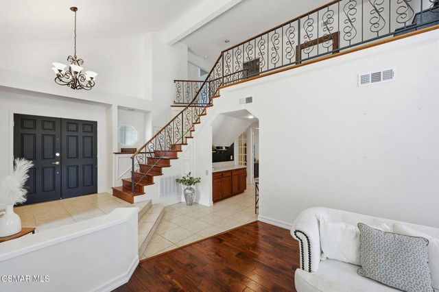 12400 Cherry Grove Street, Moorpark, CA 93021