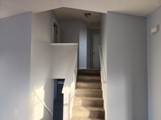 444 Voyager Drive, Groveport, OH 43125