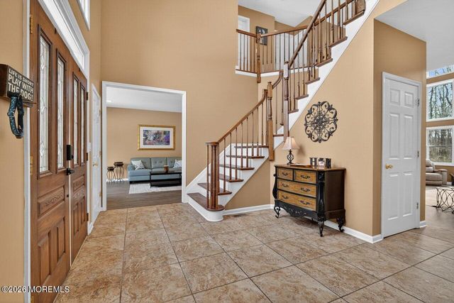 14 Yosemite Court, Old Bridge, NJ 08857