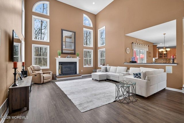 14 Yosemite Court, Old Bridge, NJ 08857