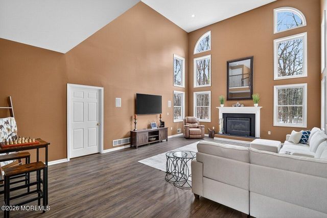 14 Yosemite Court, Old Bridge, NJ 08857