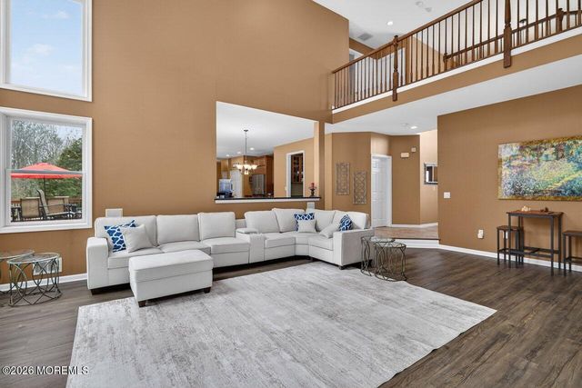 14 Yosemite Court, Old Bridge, NJ 08857