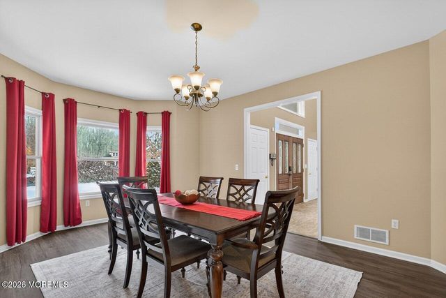 14 Yosemite Court, Old Bridge, NJ 08857