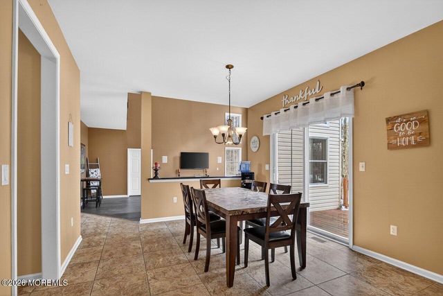 14 Yosemite Court, Old Bridge, NJ 08857