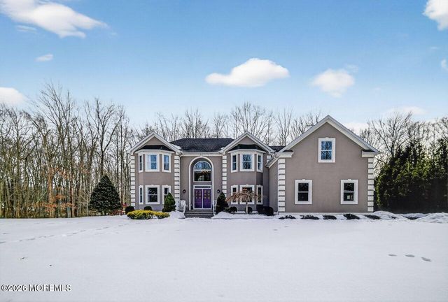 14 Yosemite Court, Old Bridge, NJ 08857