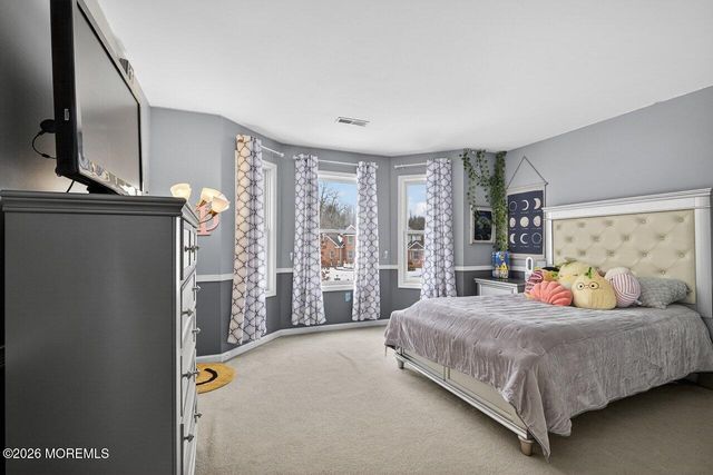 14 Yosemite Court, Old Bridge, NJ 08857