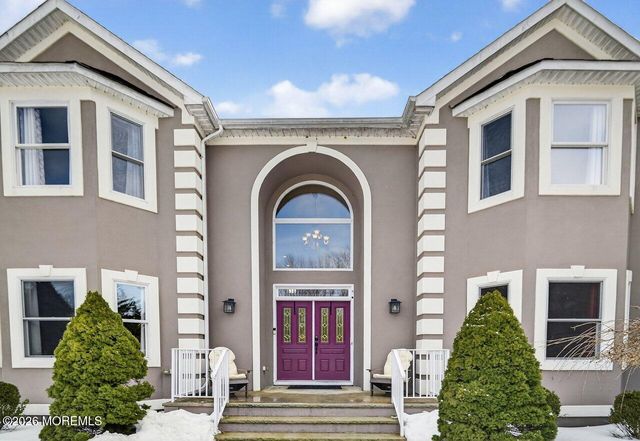 14 Yosemite Court, Old Bridge, NJ 08857