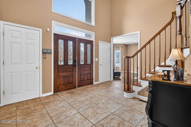 14 Yosemite Court, Old Bridge, NJ 08857