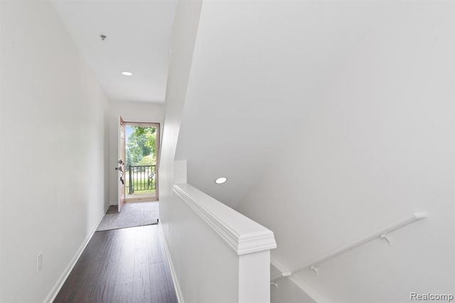 20072 Rodeo Court, Southfield, MI 48075