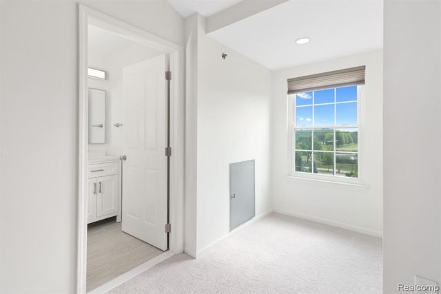 20072 Rodeo Court, Southfield, MI 48075