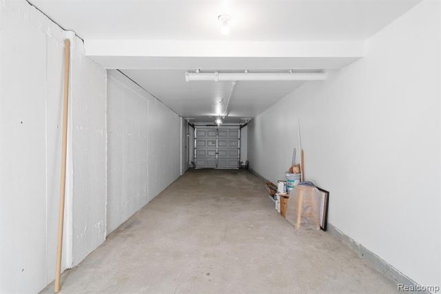 20072 Rodeo Court, Southfield, MI 48075