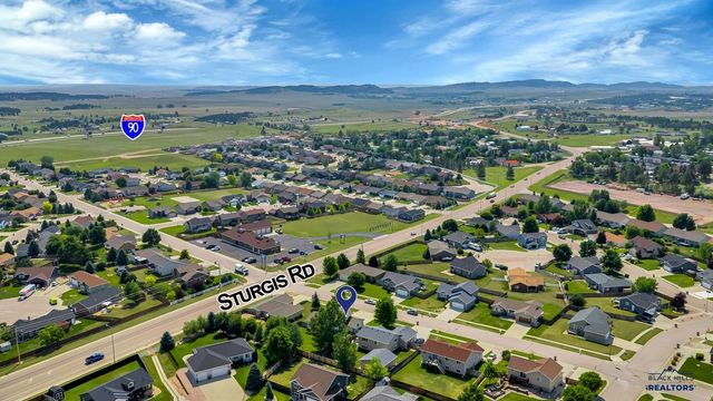 7120 CASTLEWOOD DR, Summerset, SD 57718