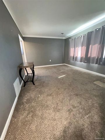 5877 William Street, Taylor, MI 48180