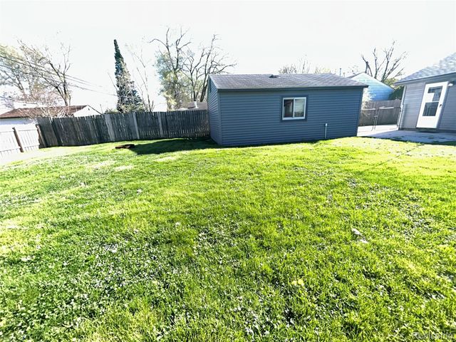 5877 William Street, Taylor, MI 48180