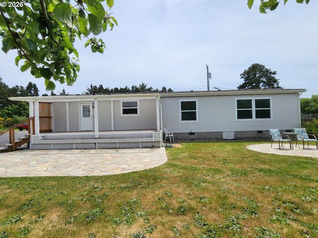 255 Se 15TH St, Bandon, OR 97411