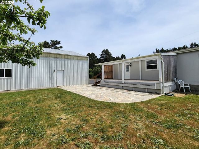 255 Se 15TH St, Bandon, OR 97411