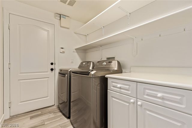 7457 Mezzanine View Avenue, Las Vegas, NV 89178