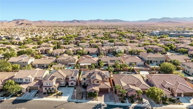 7457 Mezzanine View Avenue, Las Vegas, NV 89178