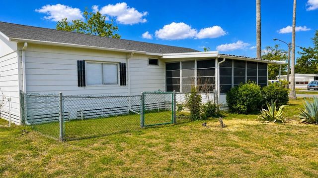 9287 HIGHPOINT BOULEVARD, Brooksville, FL 34613