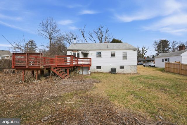 703 NORTHWEST DR, Silver Spring, MD 20901