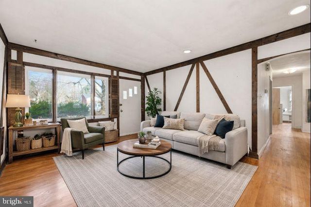 703 NORTHWEST DR, Silver Spring, MD 20901