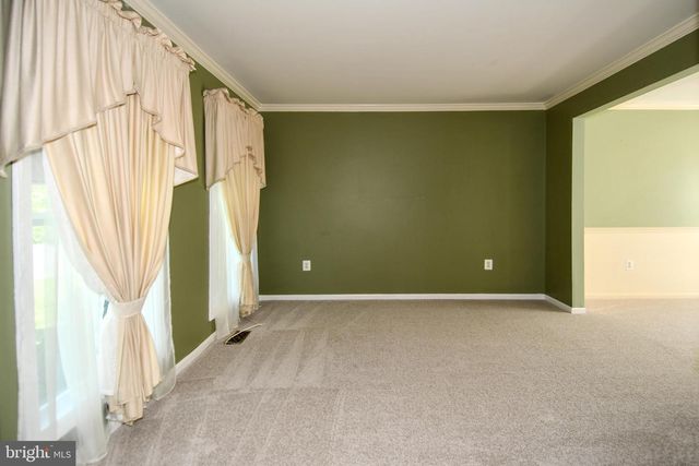 5959 REAVES LN, Woodbridge, VA 22193