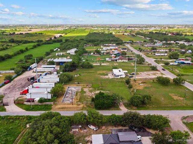 303 E Minnesota Road, Alamo, TX 78516