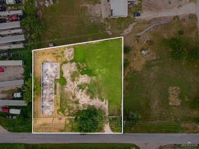 303 E Minnesota Road, Alamo, TX 78516